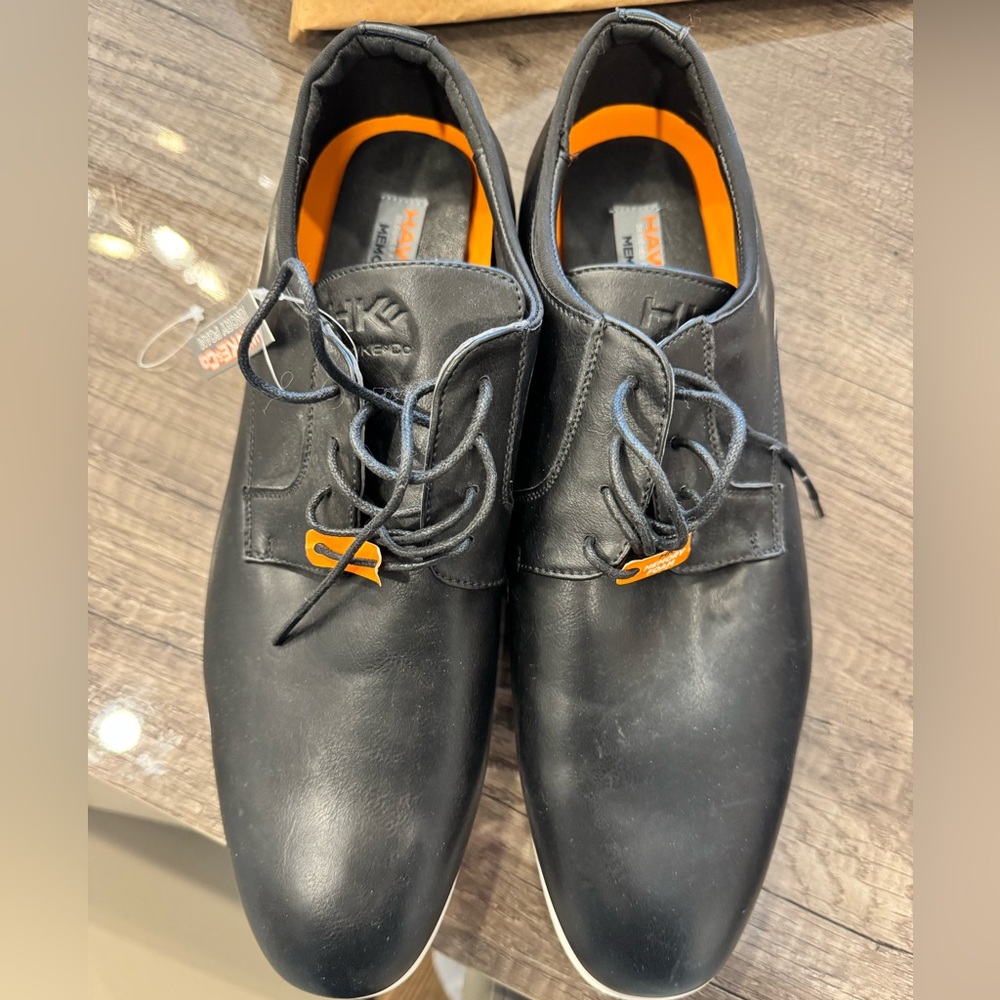 Hawke & Co Black Leather Oxfords Minimalist Design